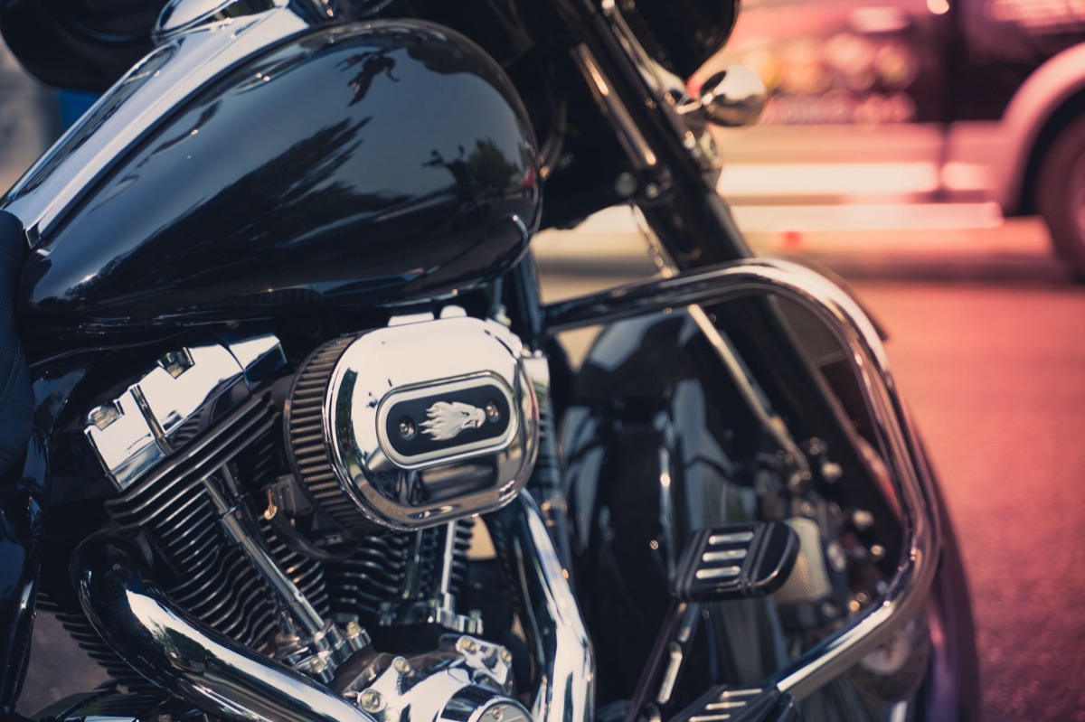triumph cruiser engine components
